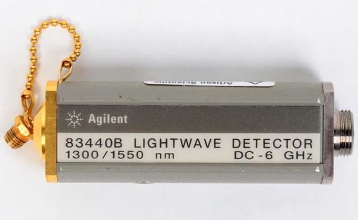 安捷伦 Agilent  /  其它光通信系仪表  /  其它光通信系仪表  /  租售 维修Agilent 83440B DC- 光波转换器