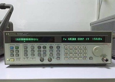 安捷伦 Agilent  /  光通信分析仪表  /  信号发生器  /  租售 维修Agilent83752A高频20Ghz信号发生器